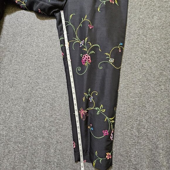 Vintage s.l.b Woman 100% Silk Pants Floral Embroidery Size 14W Black Formal - Picture 5 of 16